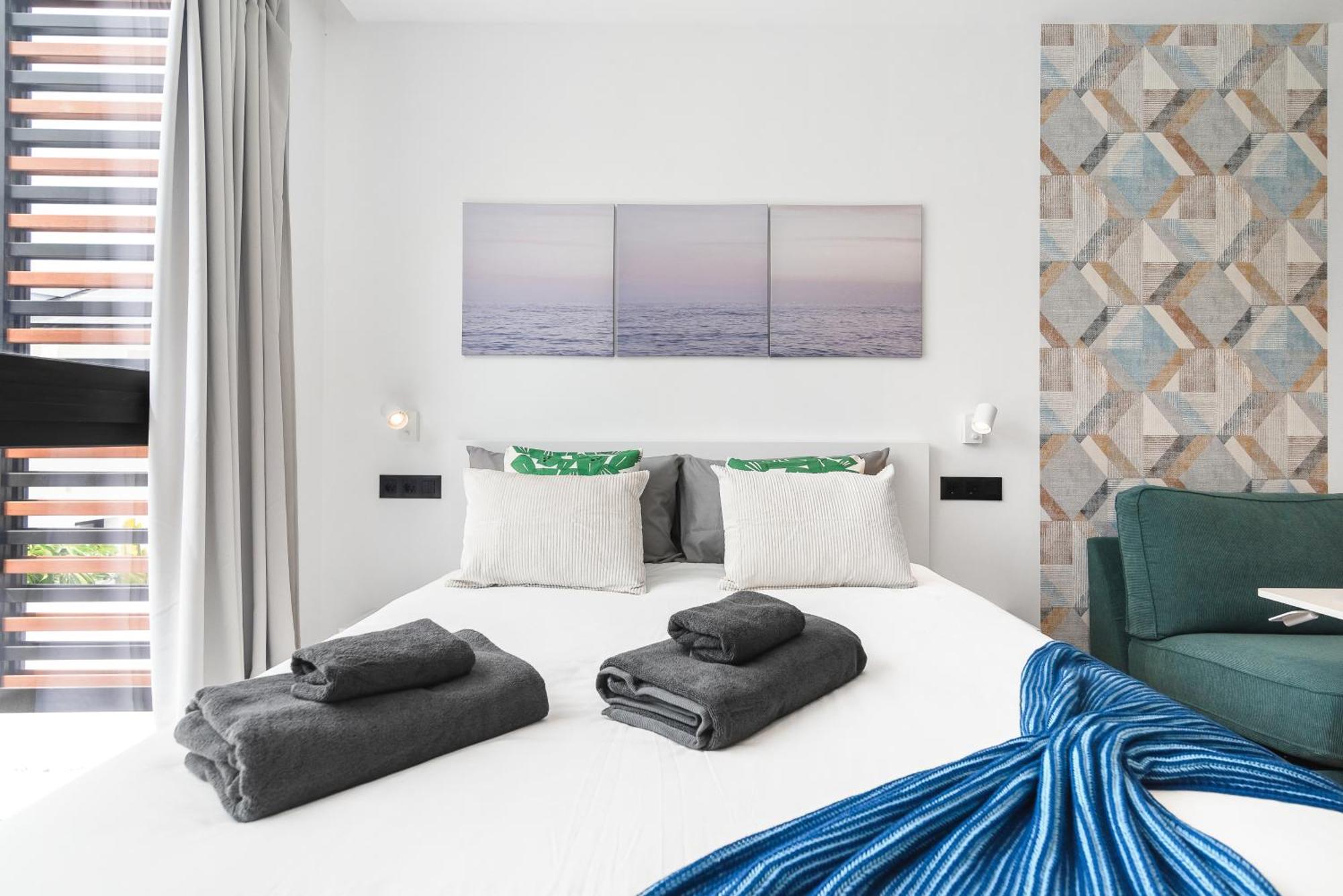 La Vega De Ciudad Jardin Suites لاس بالماس دي غران كاناريا الغرفة الصورة